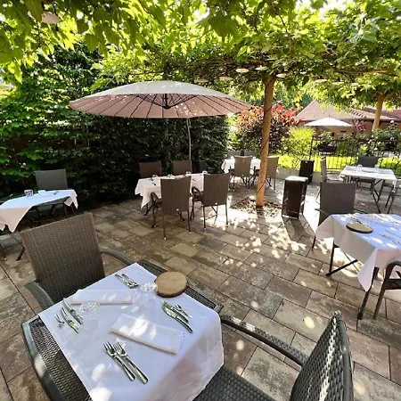 Hotel Restaurant La Charrue