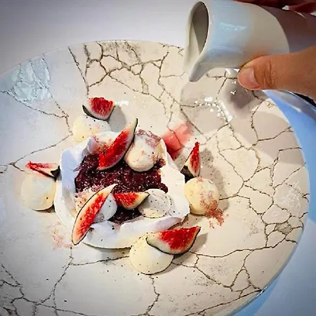 ホテル Restaurant La Charrue