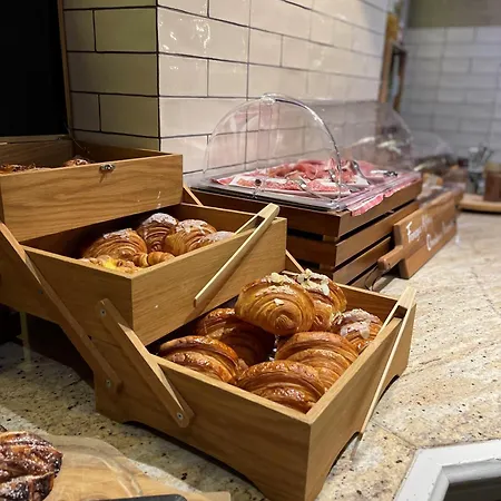 Restaurant La Charrue Ξενοδοχείο