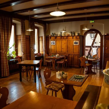 Hotel Restaurant La Charrue 3*