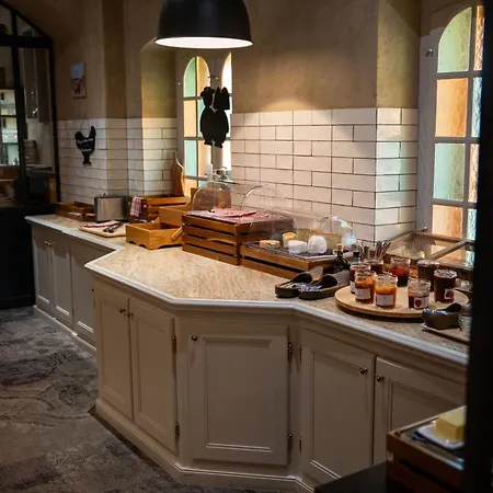 Restaurant La Charrue Hotel 3*