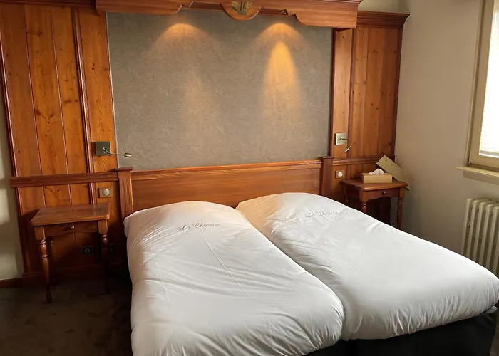 Hotel Restaurant La Charrue 3*