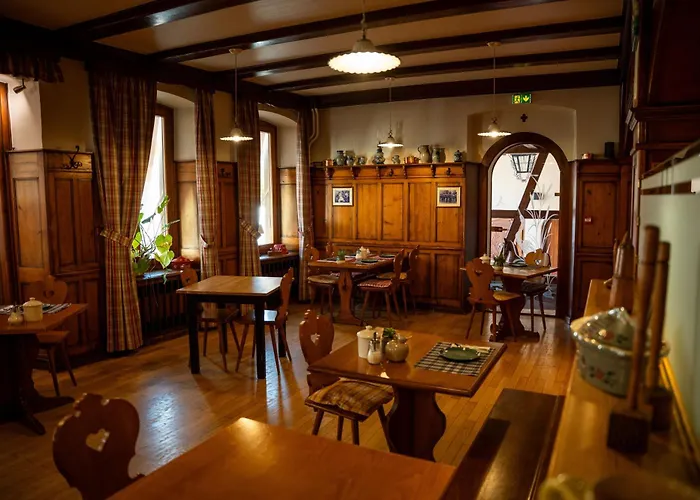 Hotel Restaurant La Charrue 3*