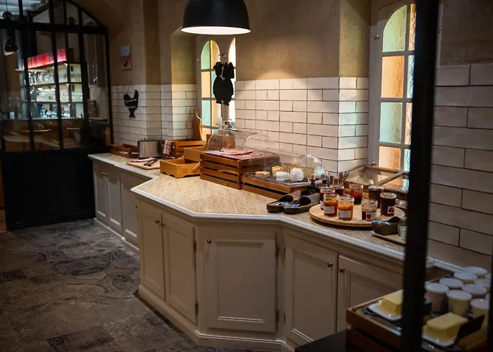 Restaurant La Charrue Hotel 3*